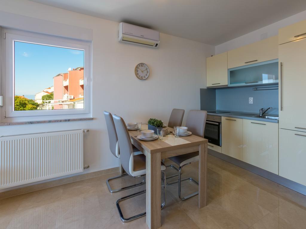 Apartments Livaja Crikvenica Eksteriør billede