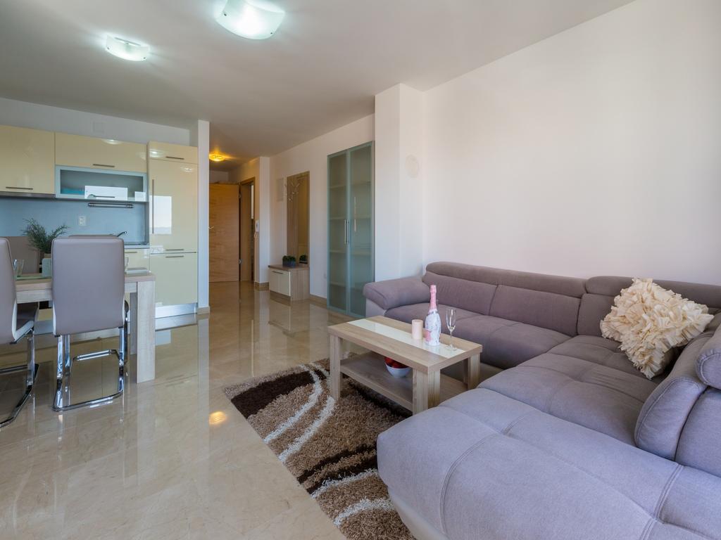 Apartments Livaja Crikvenica Eksteriør billede