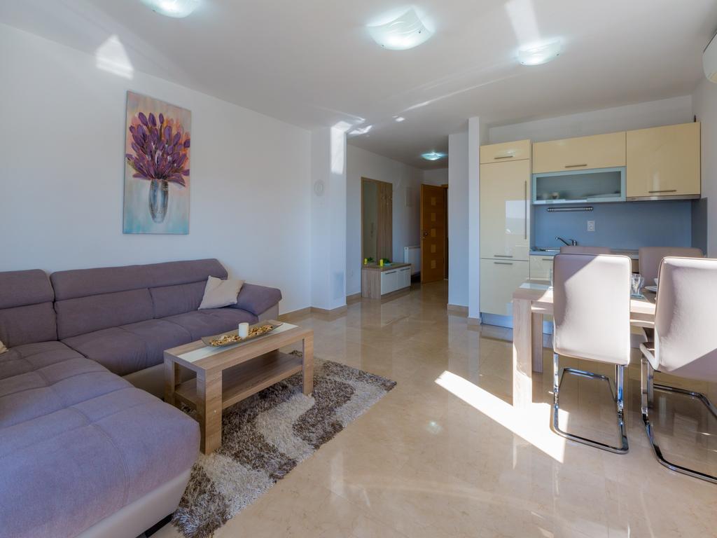 Apartments Livaja Crikvenica Eksteriør billede